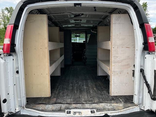 2017 GMC Savana 2500