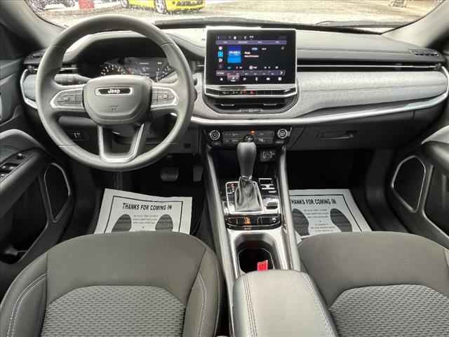 2023 Jeep Compass Sport