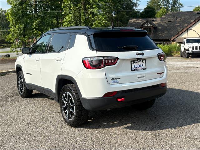 2024 Jeep Compass Trailhawk