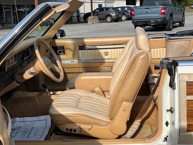 1986 Chrysler Le Baron Base