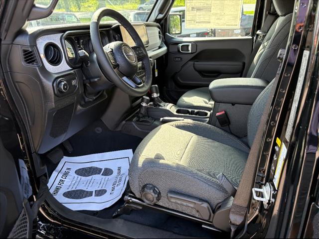 2025 Jeep Wrangler 4-DOOR SPORT S