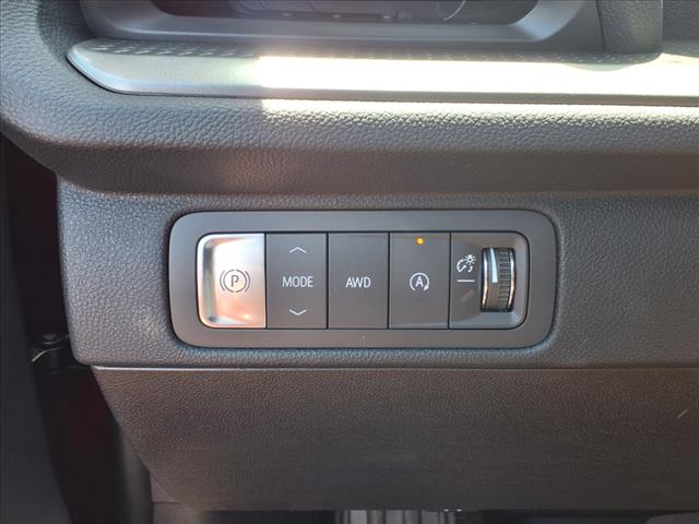 2025 Chevrolet Traverse LT 2LT