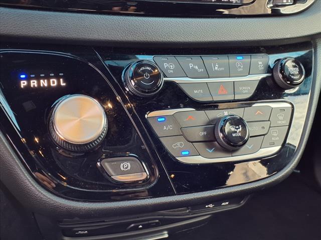 2020 Chrysler Pacifica Touring L Plus