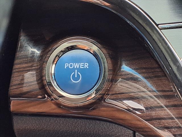 2015 Toyota Avalon Hybrid 
