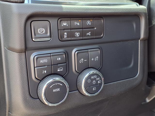 2025 Chevrolet Suburban RST