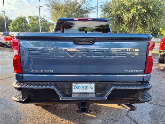 2025 Chevrolet Silverado 2500HD Custom