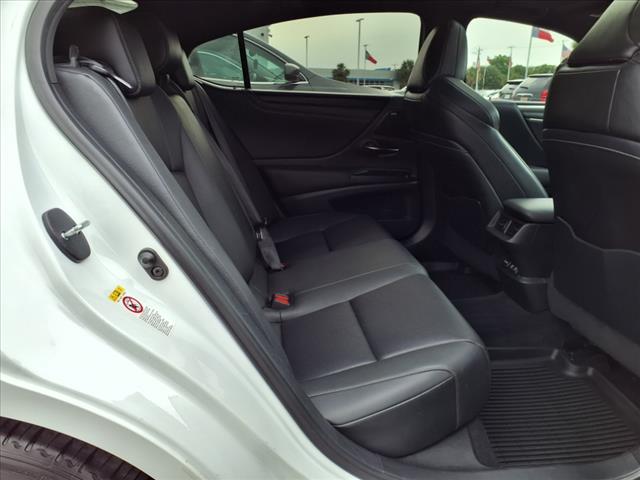 2019 Lexus ES 350 