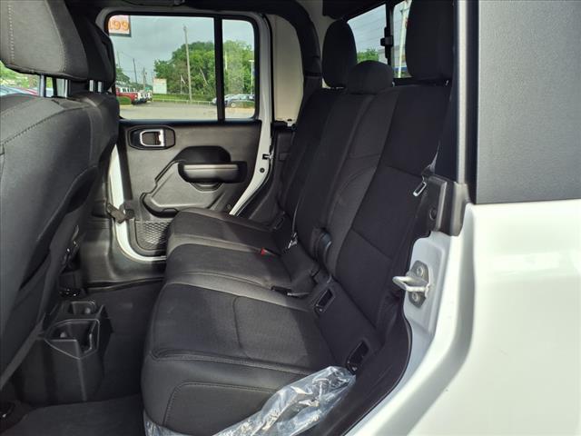 2023 Jeep Gladiator Sport