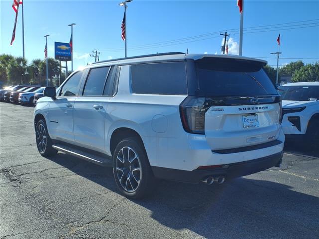 2025 Chevrolet Suburban RST