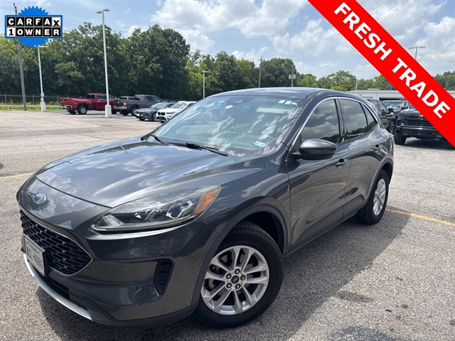 2020 Ford Escape SE