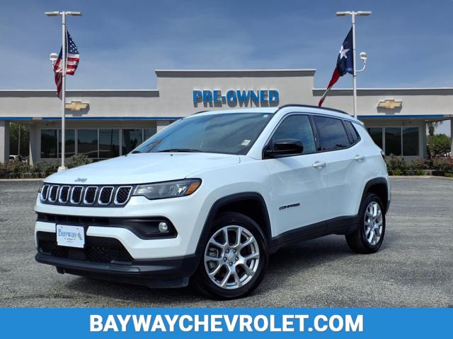 2023 Jeep Compass Latitude Lux