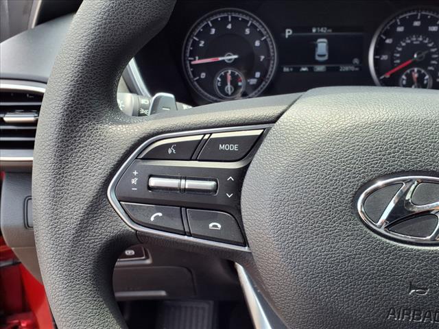 2022 Hyundai SANTA FE SE