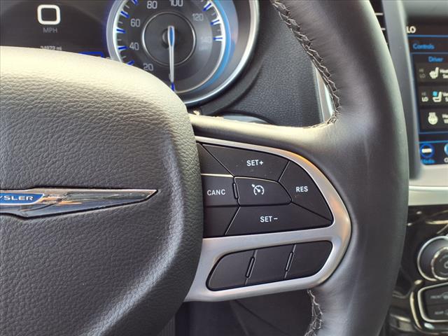 2021 Chrysler 300 Touring
