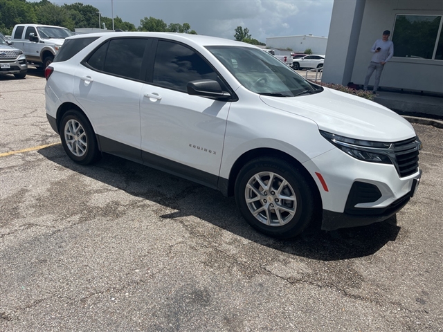 2023 Chevrolet Equinox LS