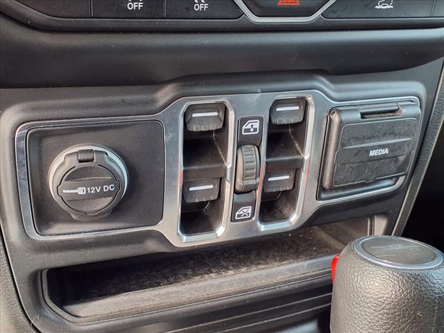 2023 Jeep Gladiator Sport