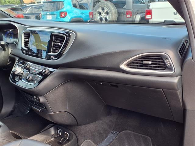 2020 Chrysler Pacifica Touring L Plus