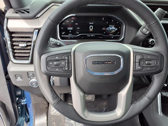 2025 GMC Sierra 2500HD Denali