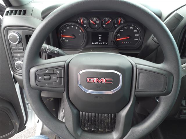 2025 GMC Sierra 2500HD Pro