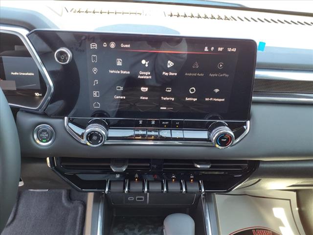 2025 GMC Canyon Elevation