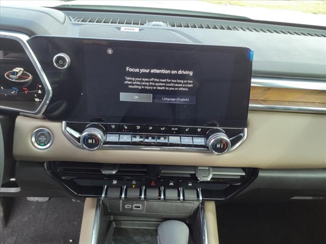 2025 GMC Canyon Denali