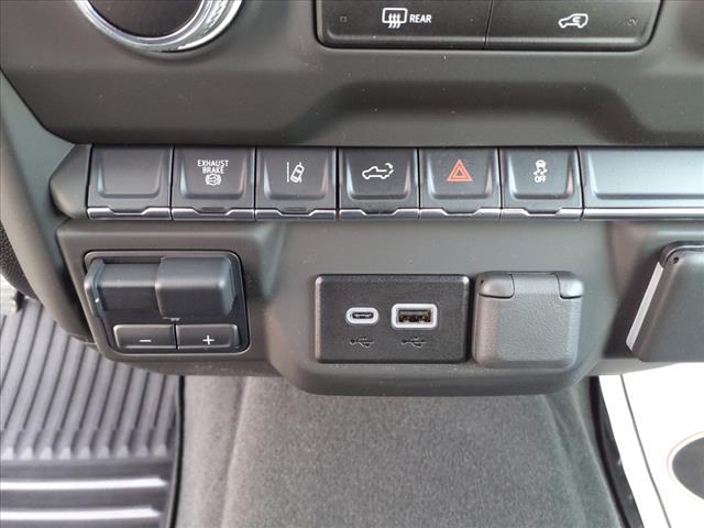 2025 GMC Sierra 2500HD Pro