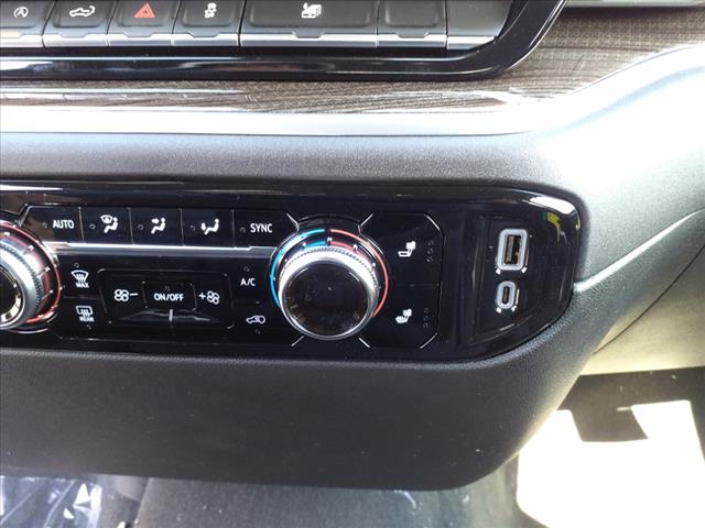 2025 GMC Sierra 1500 Elevation Standard
