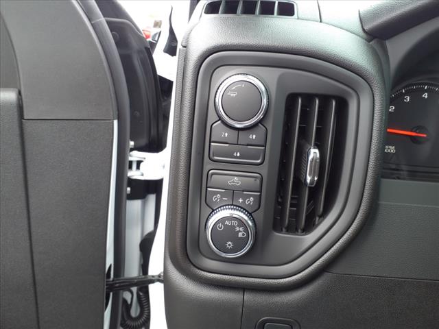 2025 GMC Sierra 2500HD Pro