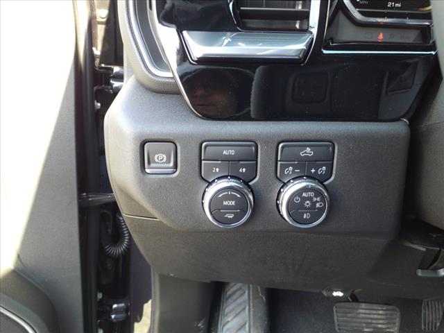 2025 GMC Sierra 1500 Elevation Standard