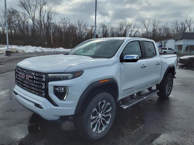 2025 GMC Canyon Denali