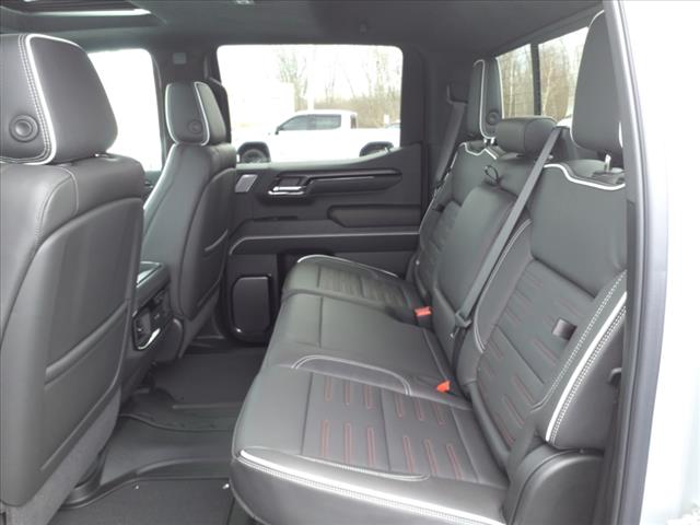 2025 GMC Sierra 1500 AT4X