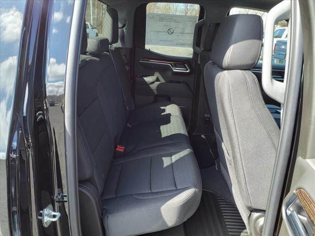 2025 GMC Sierra 1500 Elevation Standard