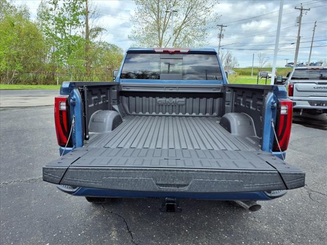 2025 GMC Sierra 2500HD Denali