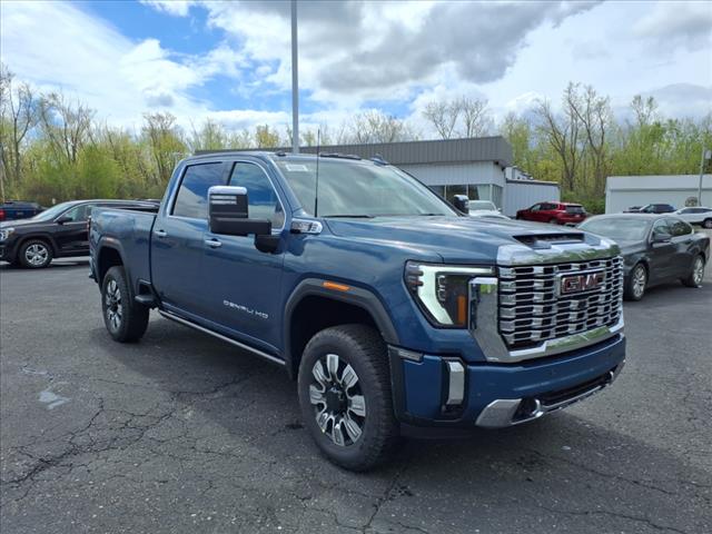 2025 GMC Sierra 2500HD Denali