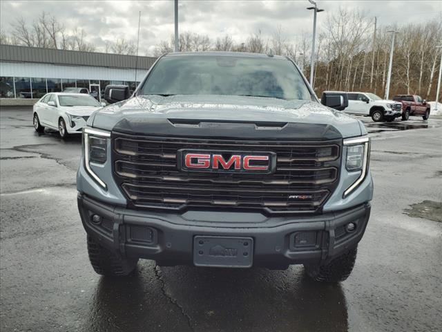2025 GMC Sierra 1500 AT4X