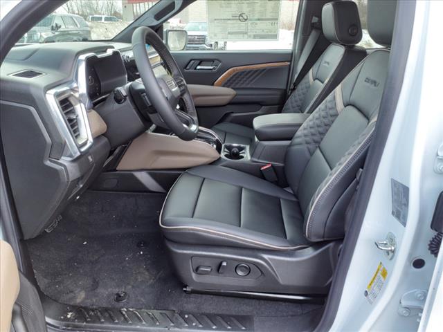 2025 GMC Canyon Denali