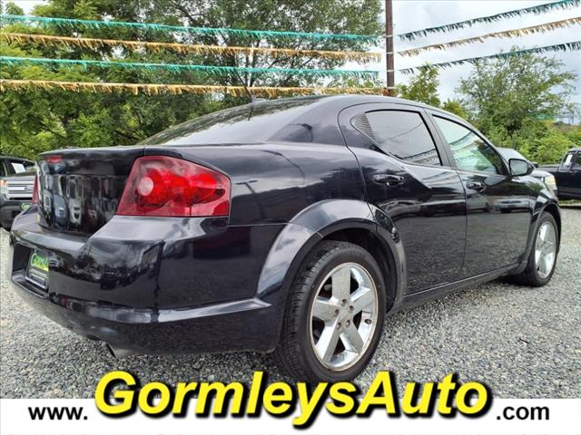 2011 Dodge Avenger Lux