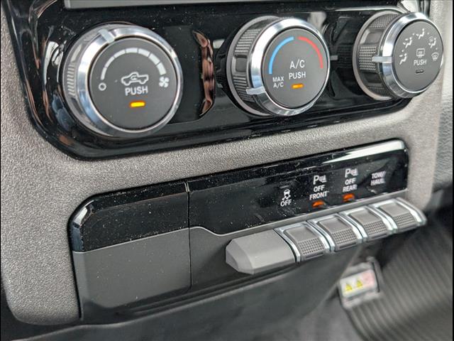 2025 RAM 1500 Warlock