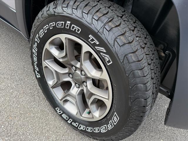 2020 Jeep Cherokee Trailhawk