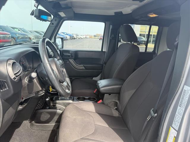 2015 Jeep Wrangler Unlimited SPORT