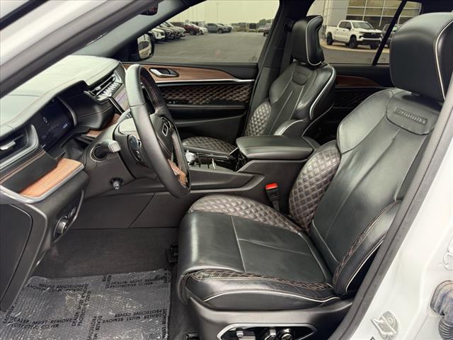 2023 Jeep Grand Cherokee SUMMIT