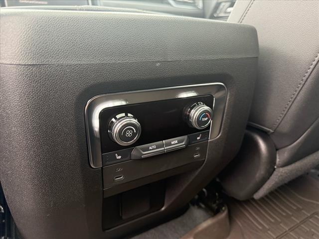 2025 GMC Yukon AT4