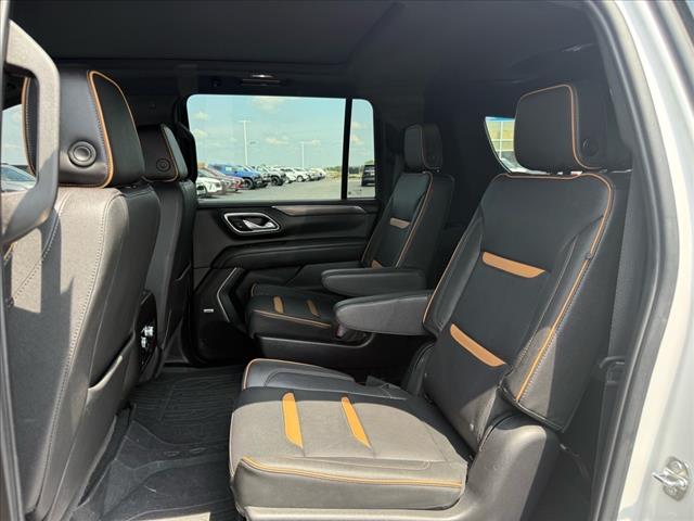 2023 GMC Yukon XL AT4