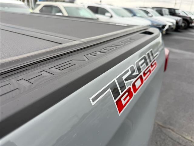 2024 Chevrolet Silverado 1500 CREW CUSTOM TB 4WD