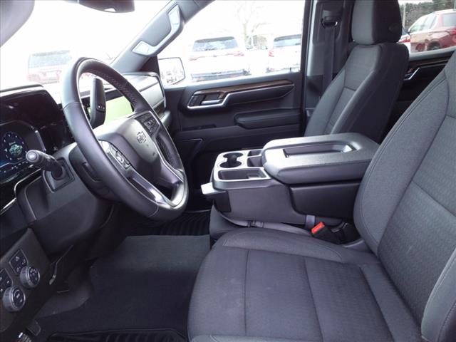 2023 Chevrolet Silverado 1500 CREW RST 4WD