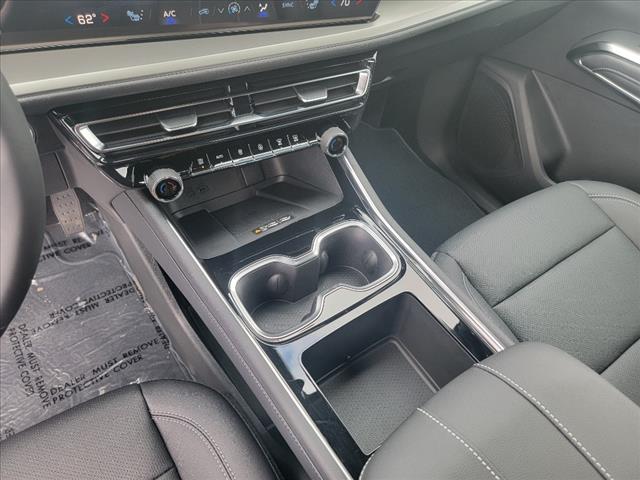 2025 Chevrolet Traverse LT AWD