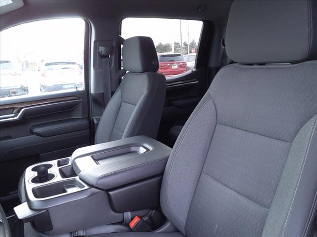 2023 Chevrolet Silverado 1500 CREW RST 4WD