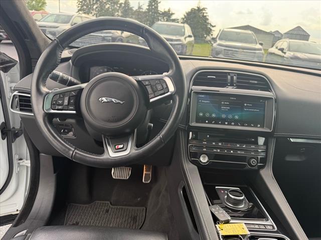 2019 Jaguar F-PACE S