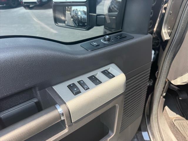 2015 Ford F-350 Super Duty LARIAT