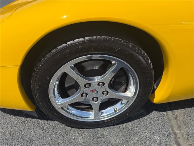 2003 Chevrolet Corvette BASE