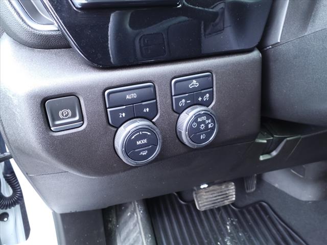 2023 Chevrolet Silverado 1500 CREW RST 4WD